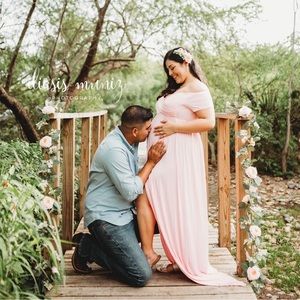 Pink maternity gown for photo shoot